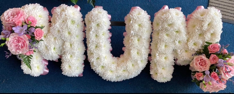 White Based Letters (Ribbon Edge)
